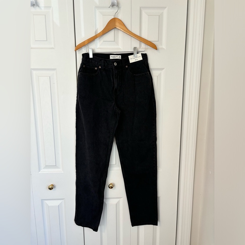 A&F Low Rise Stacked Taper Jean NWT - Picture 6 of 12